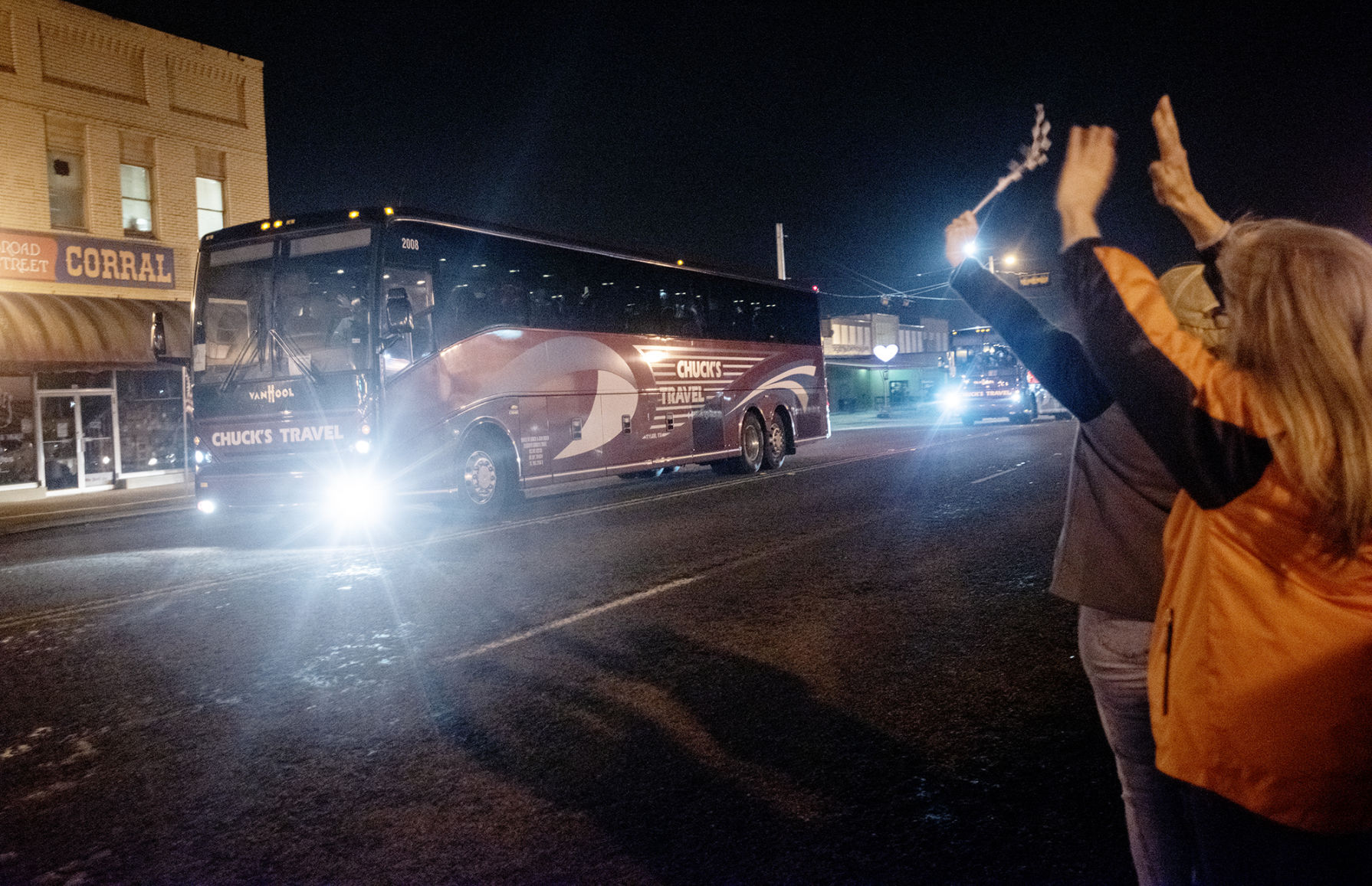 11082019_local_mineola_marching_band_award_05web.jpg